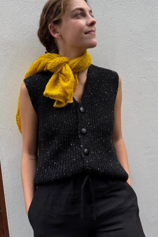 Irish Wool Sleeveless Button Vest