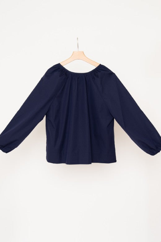 Irish Linen Top in Navy Poplin